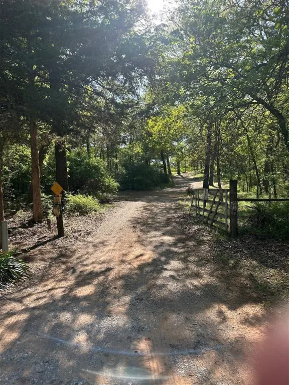 Photo 2 — 6300 Brown Lane, Noble, OK 73068