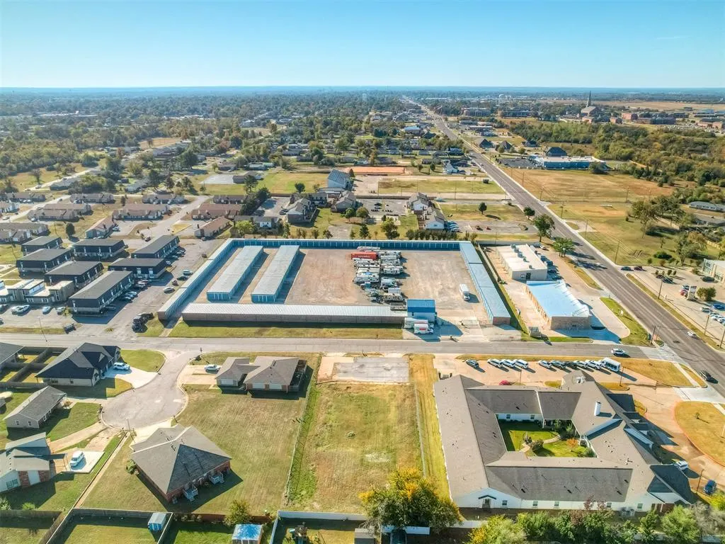 Photo 16 — 30 W Ken Del Drive, Shawnee, OK 74804