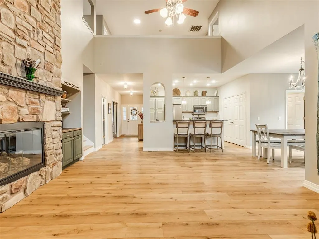 Photo 8 — 2485 Avalon Drive, Eufaula, OK 74432