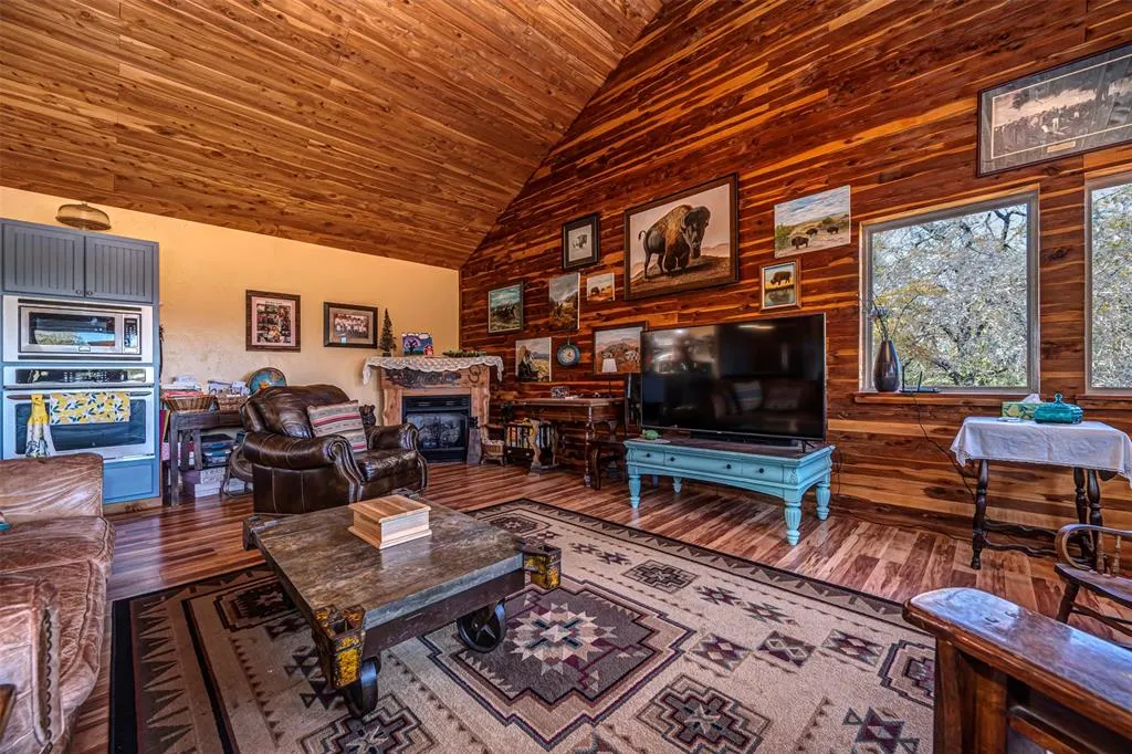 Photo 16 — 10309 174th Street, Lindsay, OK 73052