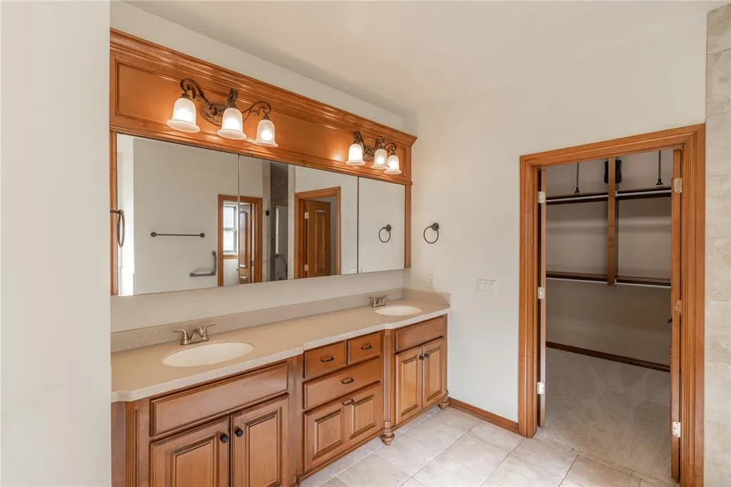 Photo 22 — 2712 SW 138th Street, Oklahoma City, OK 73170