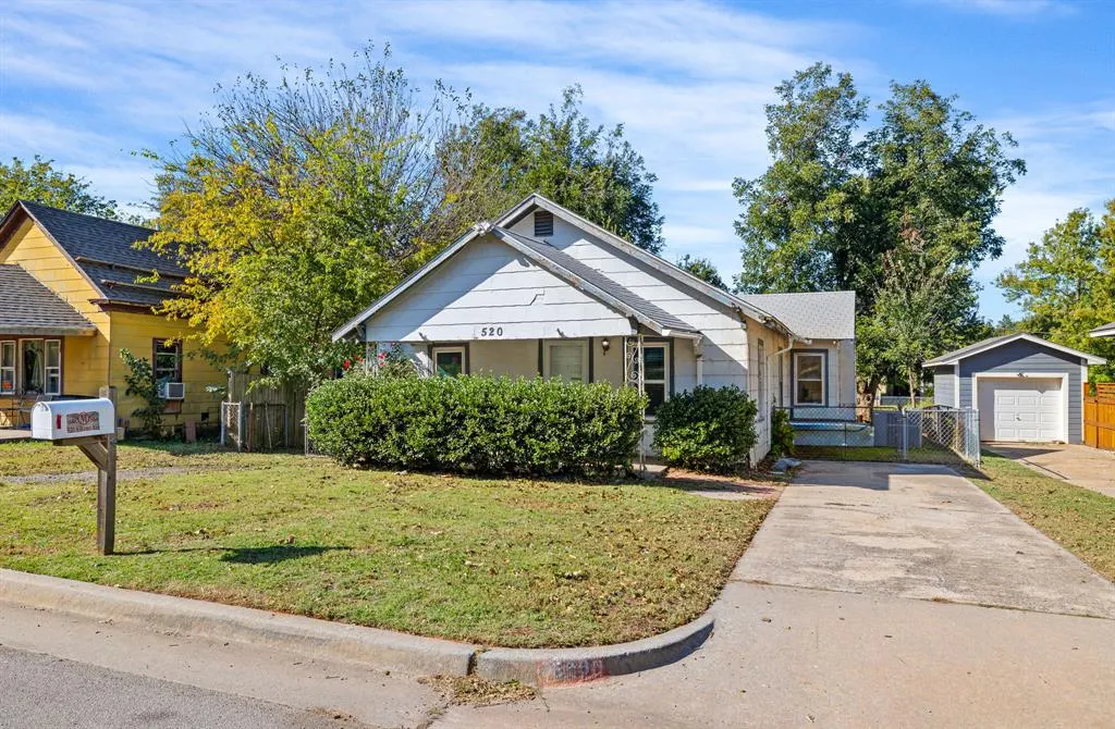 Photo 3 — 520 S Reno Avenue, El Reno, OK 73036