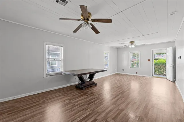 Photo 5 — 520 S Reno Avenue, El Reno, OK 73036