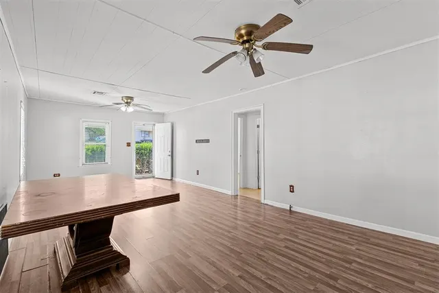 Photo 6 — 520 S Reno Avenue, El Reno, OK 73036