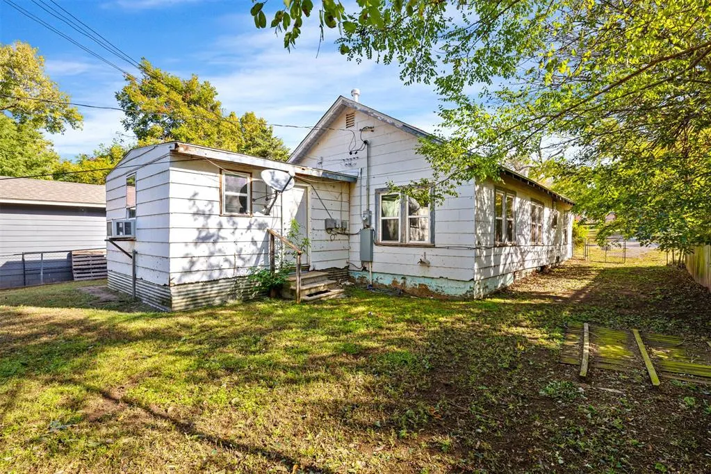 Photo 20 — 520 S Reno Avenue, El Reno, OK 73036