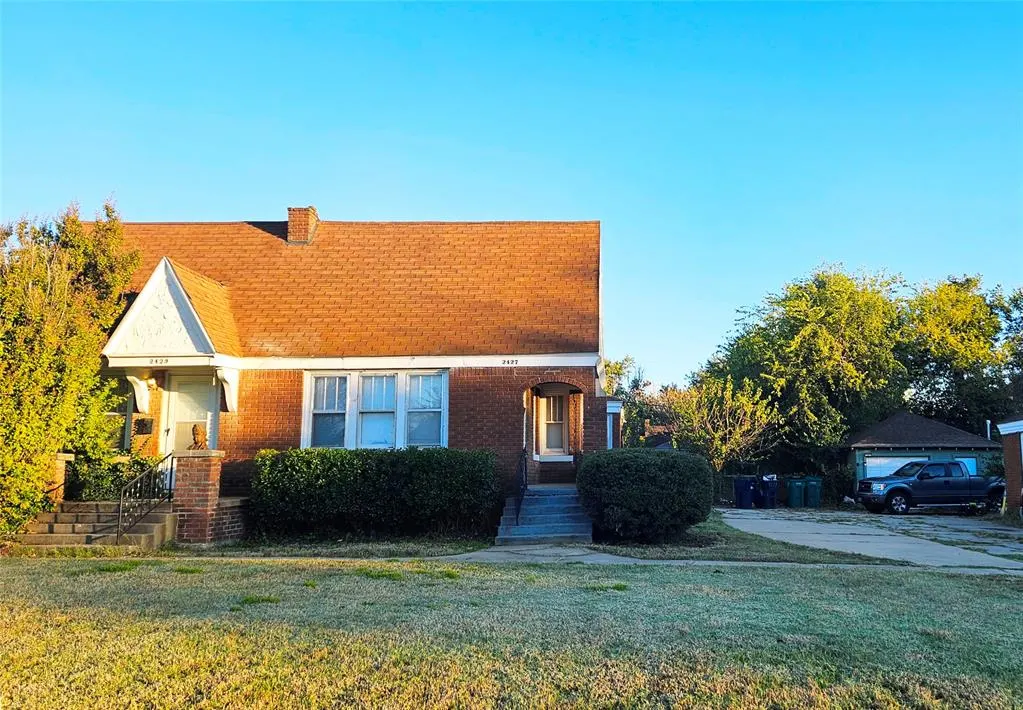 Front exterior — 2427 W Park Place, Oklahoma City, OK 73107