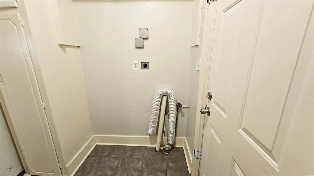 Photo 14 — 2427 W Park Place, Oklahoma City, OK 73107