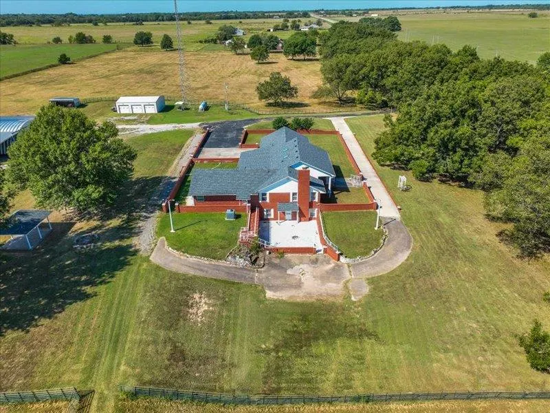 Photo 5 — 49612 W Highway 19, Stratford, OK 74872