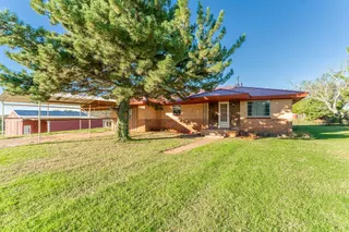 Sold home at 409 W 5th Street