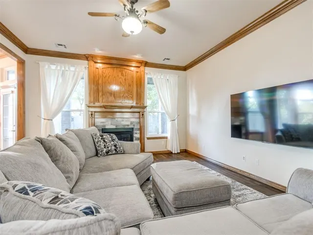 Photo 7 — 882 Oakley Drive, Blanchard, OK 73010