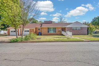 Sold home at 601 N Temple Street