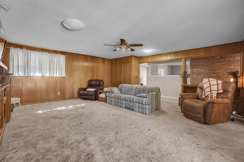 Photo 10 — 601 N Temple Street, Cordell, OK 73632
