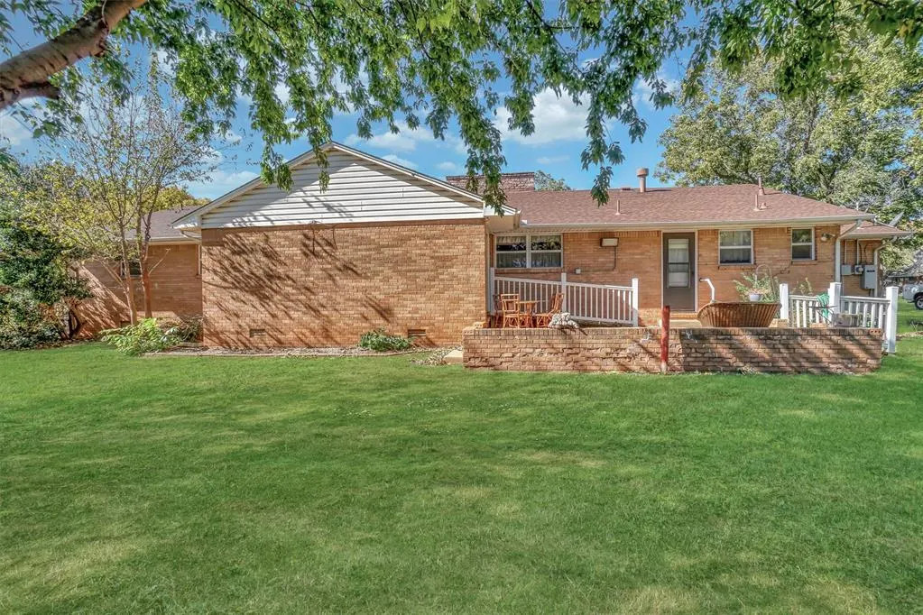 Photo 27 — 601 N Temple Street, Cordell, OK 73632