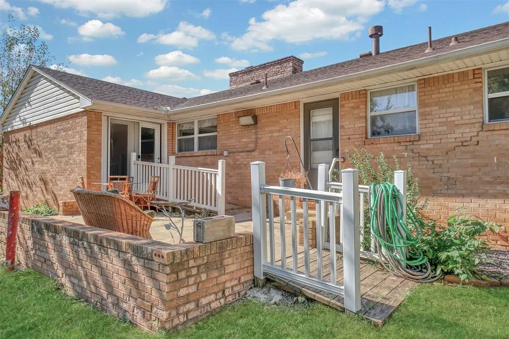 Photo 28 — 601 N Temple Street, Cordell, OK 73632