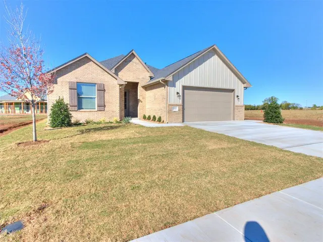 Photo 5 — 16013 Zamora Lane, Oklahoma City, OK 73170