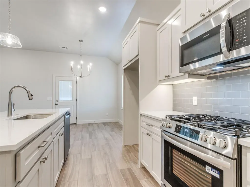 Photo 36 — 16013 Zamora Lane, Oklahoma City, OK 73170