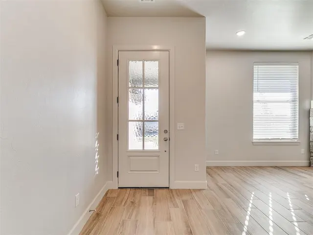 Photo 6 — 16021 Zamora Lane, Oklahoma City, OK 73170