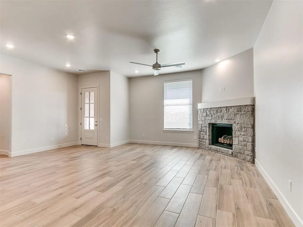 Photo 8 — 16021 Zamora Lane, Oklahoma City, OK 73170