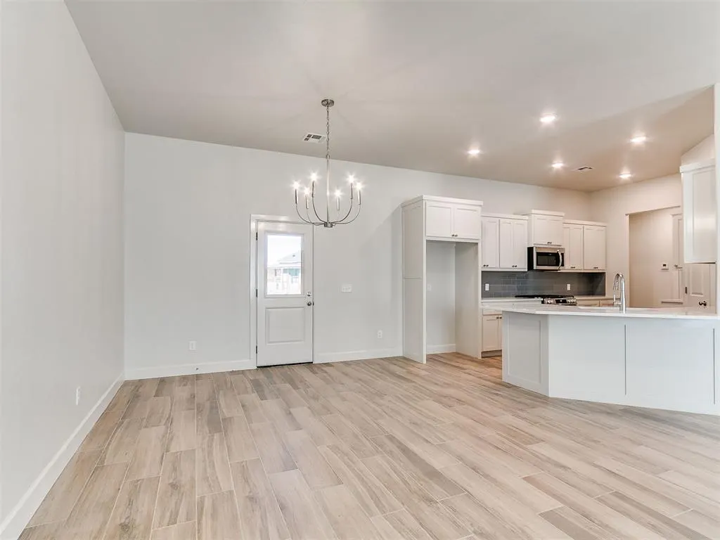 Photo 14 — 16021 Zamora Lane, Oklahoma City, OK 73170