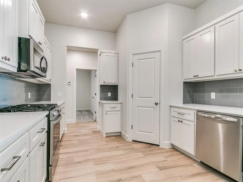 Photo 21 — 16021 Zamora Lane, Oklahoma City, OK 73170