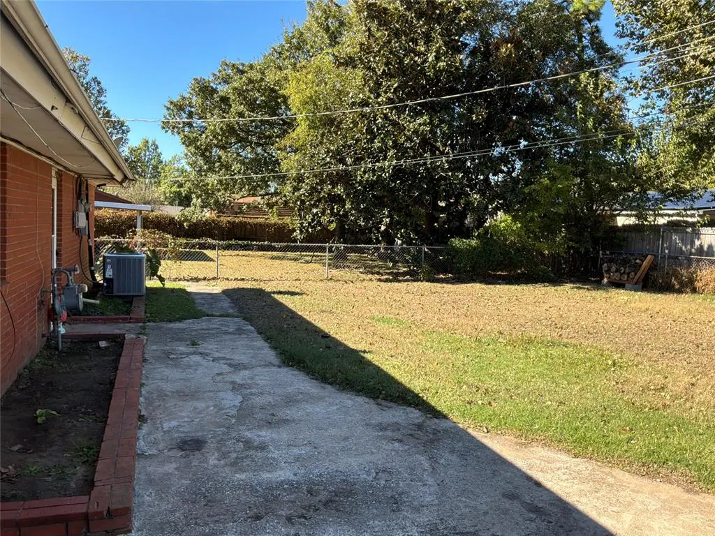 Photo 4 — 6809 NW 25th Street, Bethany, OK 73008