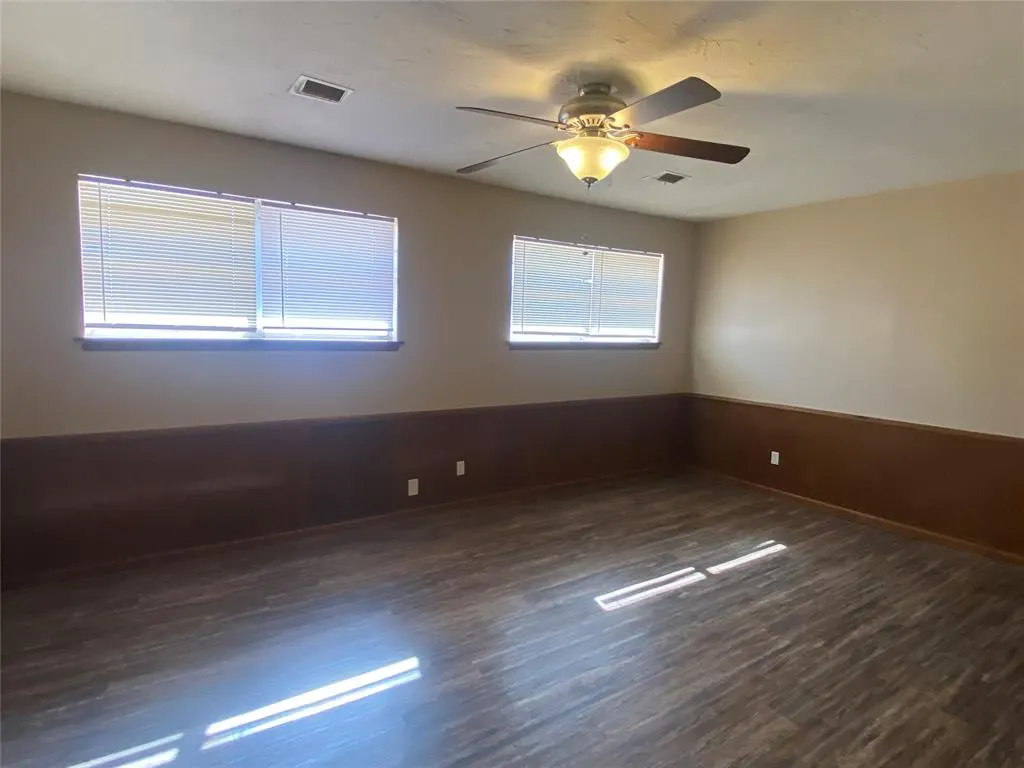 Photo 23 — 6809 NW 25th Street, Bethany, OK 73008