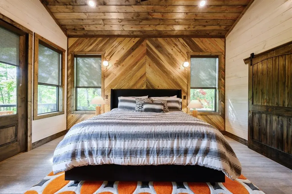 Photo 11 — 413 W Eagle Mountain Trail, Broken Bow, OK 74728