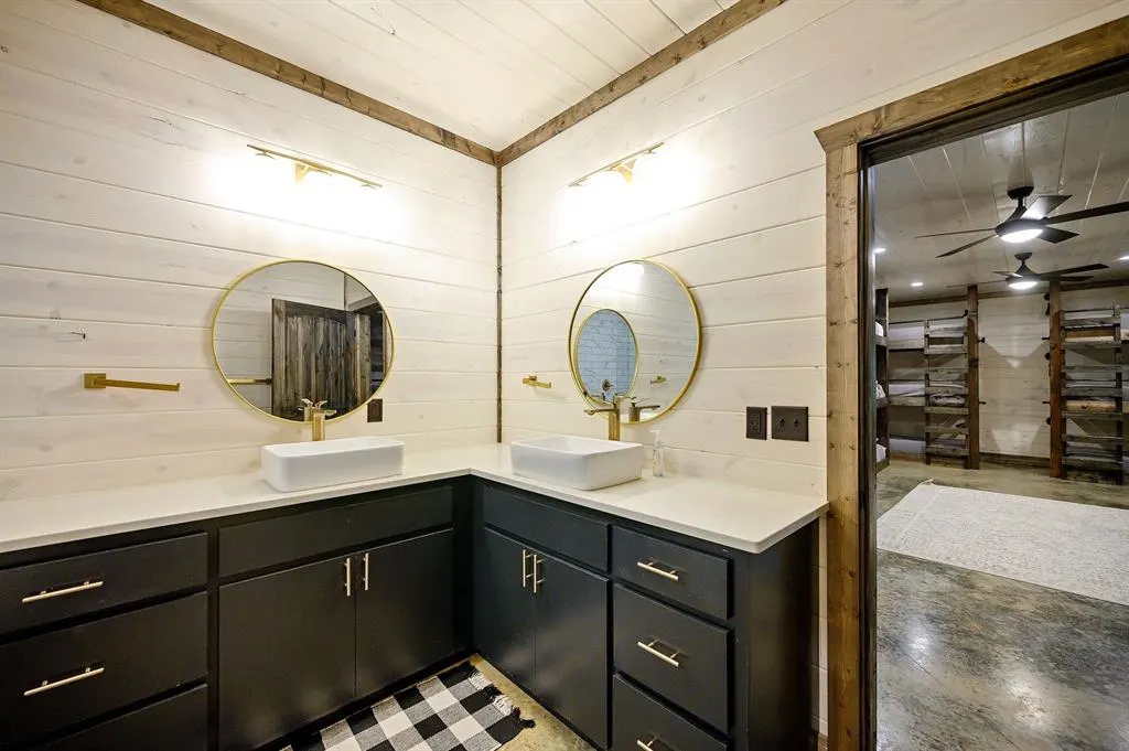 Photo 23 — 413 W Eagle Mountain Trail, Broken Bow, OK 74728