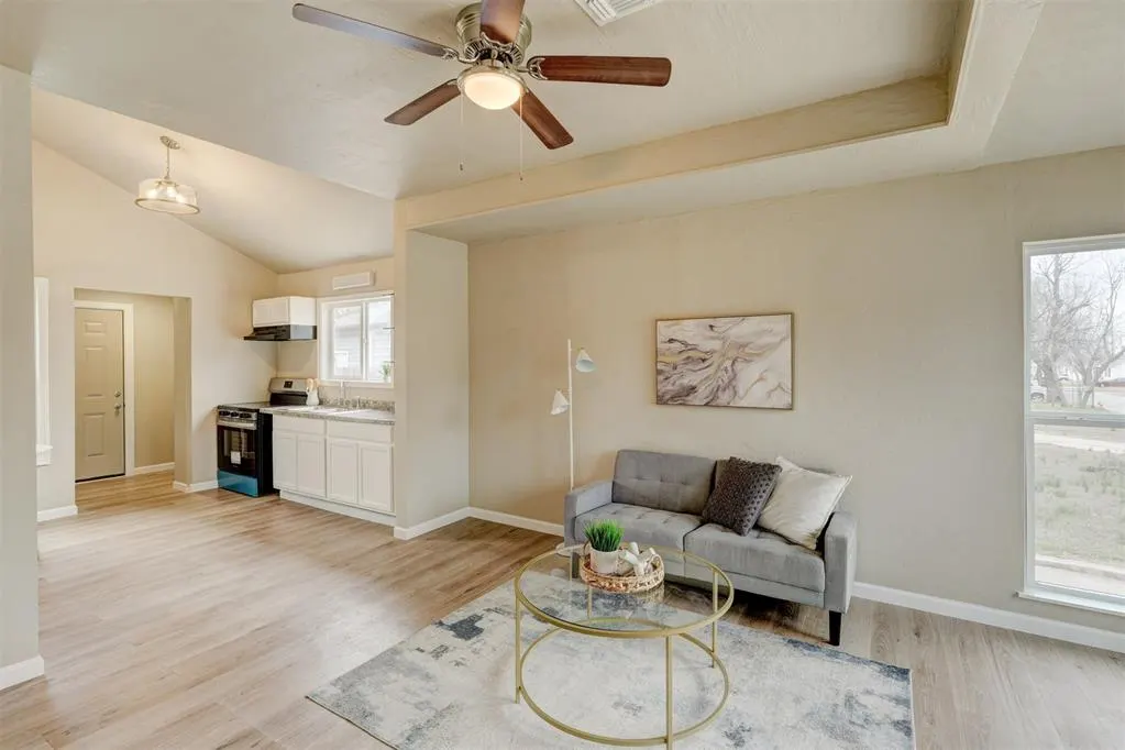 Photo 9 — 7000 NW 48th Street, Bethany, OK 73008