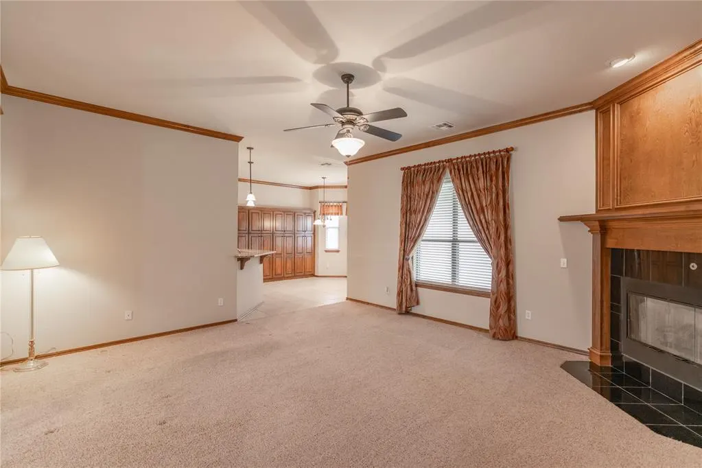 Photo 5 — 333 E Mobile Terrace, Mustang, OK 73064