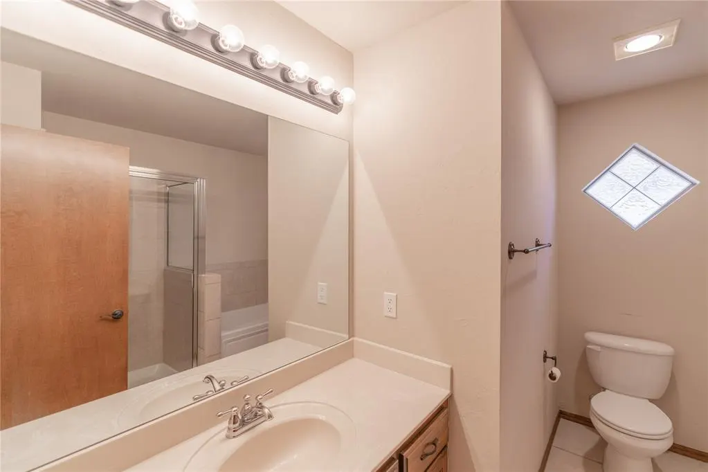 Photo 34 — 333 E Mobile Terrace, Mustang, OK 73064
