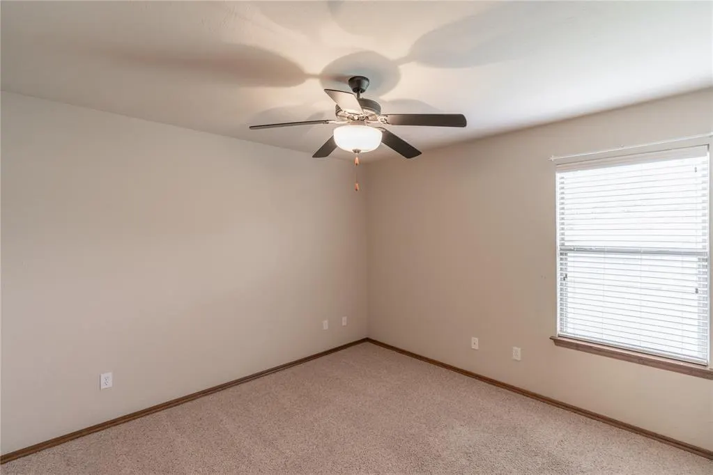 Photo 36 — 333 E Mobile Terrace, Mustang, OK 73064