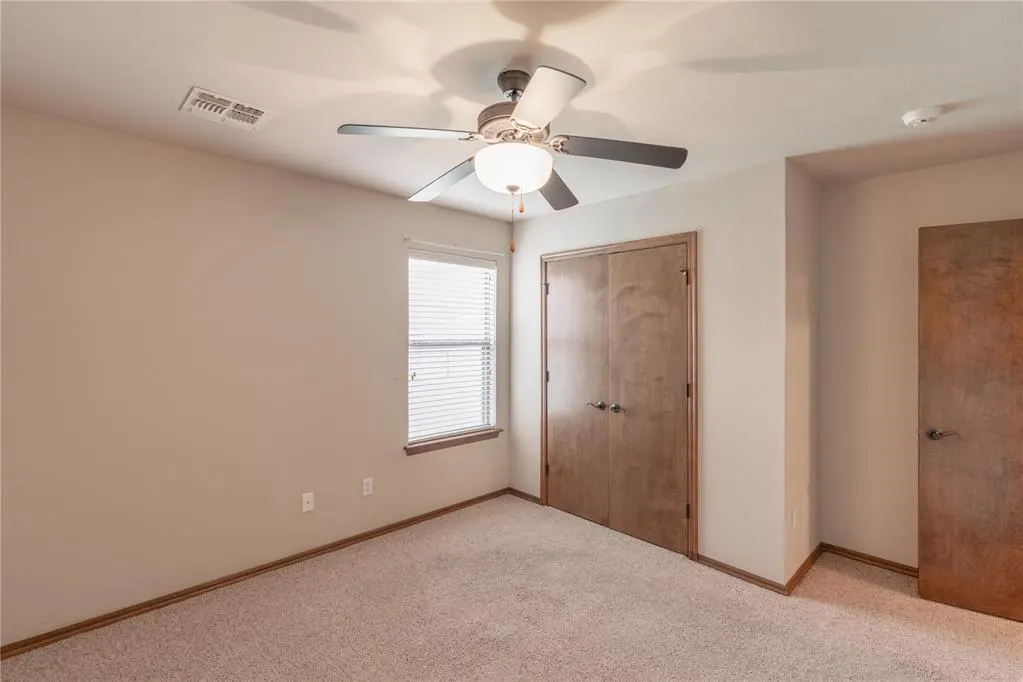Photo 37 — 333 E Mobile Terrace, Mustang, OK 73064