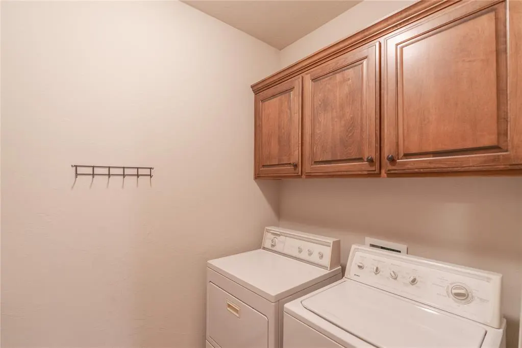 Photo 38 — 333 E Mobile Terrace, Mustang, OK 73064