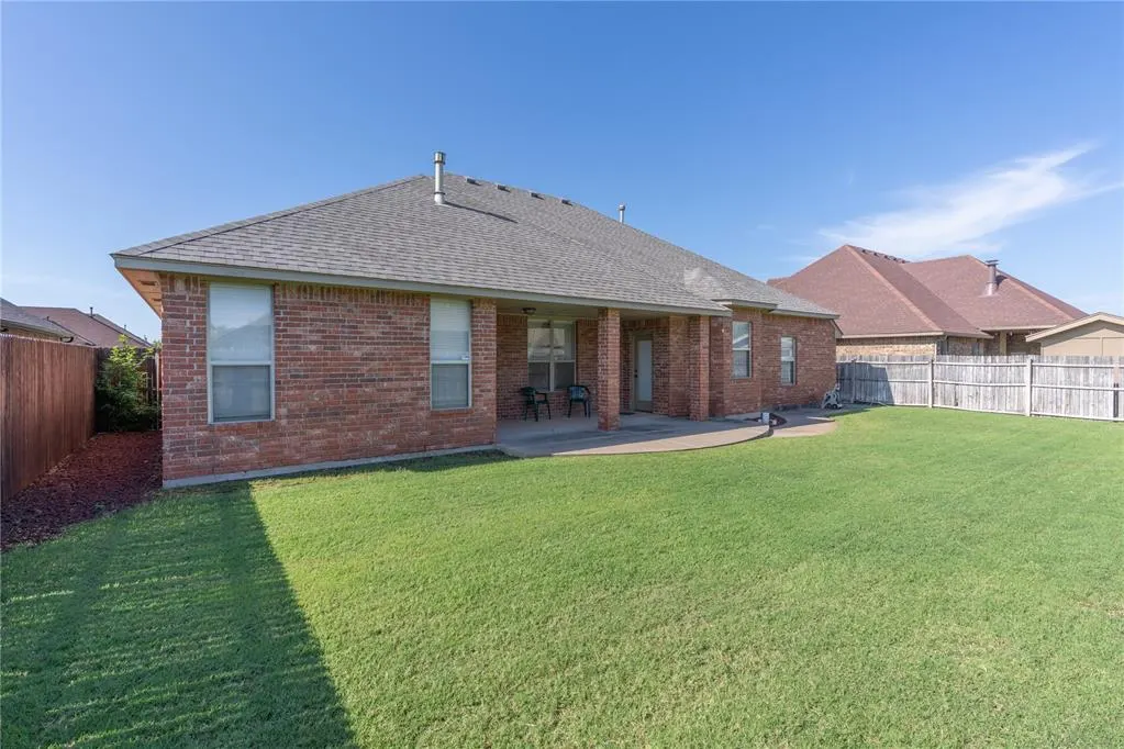 Photo 43 — 333 E Mobile Terrace, Mustang, OK 73064
