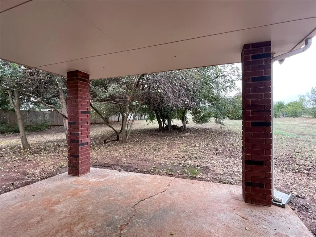 Photo 21 — 703 Badger Street, Piedmont, OK 73078