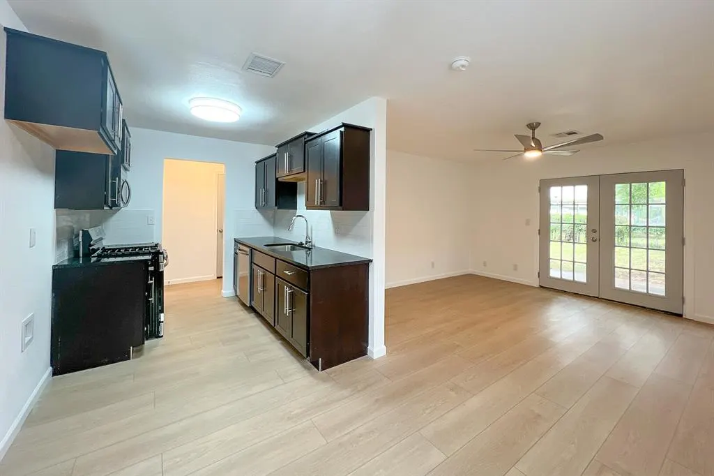 Photo 6 — 2504 SW 55th Street, Oklahoma City, OK 73119