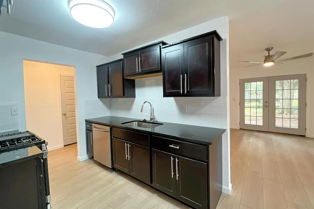 Photo 7 — 2504 SW 55th Street, Oklahoma City, OK 73119