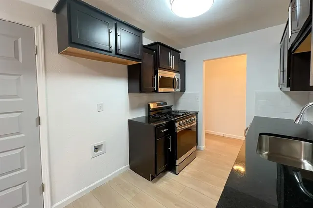 Photo 8 — 2504 SW 55th Street, Oklahoma City, OK 73119