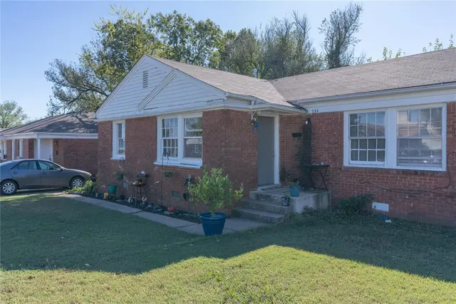 Photo 2 — 534 E Indian Drive, Oklahoma City, OK 73110