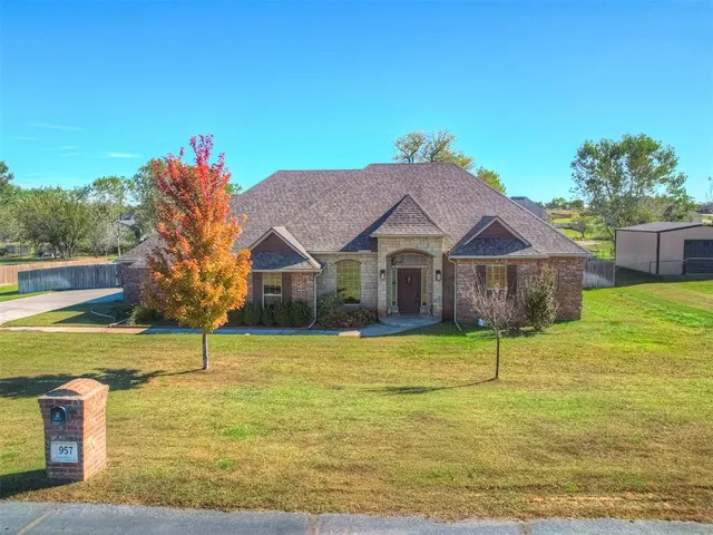 Front exterior — 957 County Street 2982, Blanchard, OK 73010