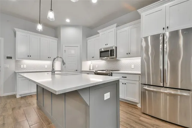 Photo 7 — 7061 Hidden Trail Lane, Warr Acres, OK 73132