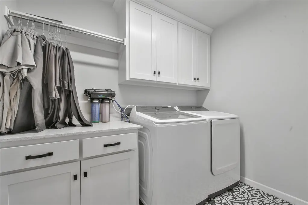 Photo 19 — 7061 Hidden Trail Lane, Warr Acres, OK 73132