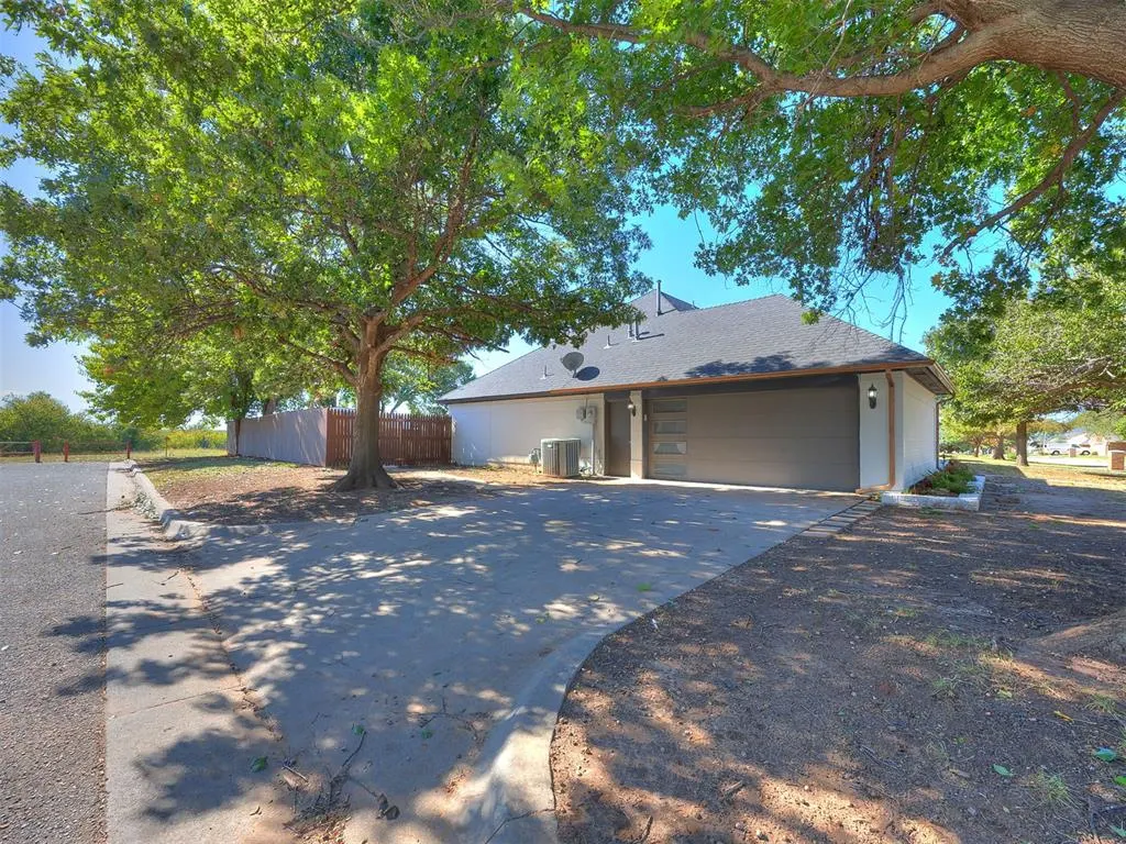 Photo 31 — 4200 Rankin Road, Oklahoma City, OK 73120