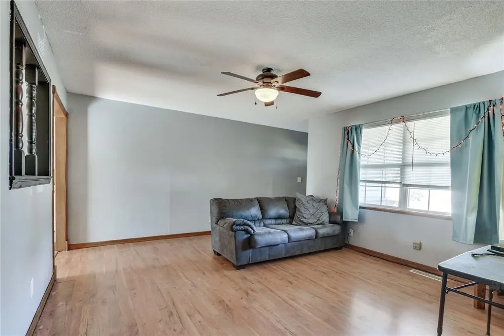 Photo 6 — 314 E Locust Street, Tecumseh, OK 74873