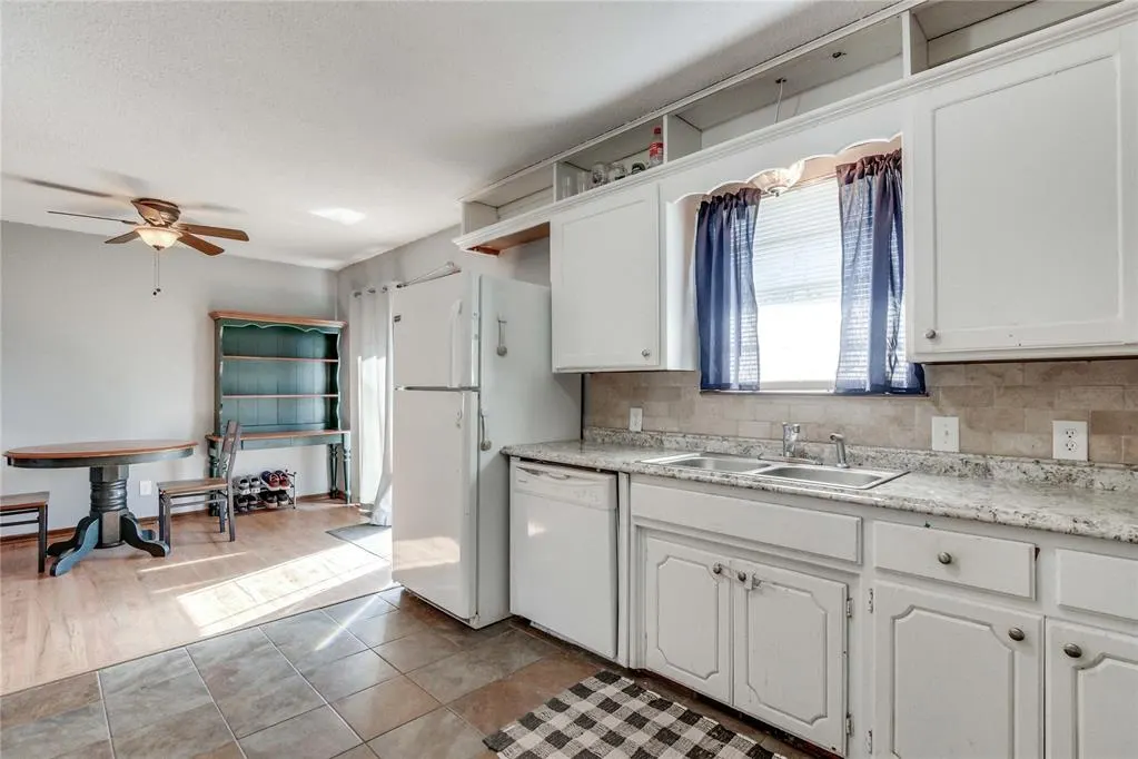 Photo 14 — 314 E Locust Street, Tecumseh, OK 74873