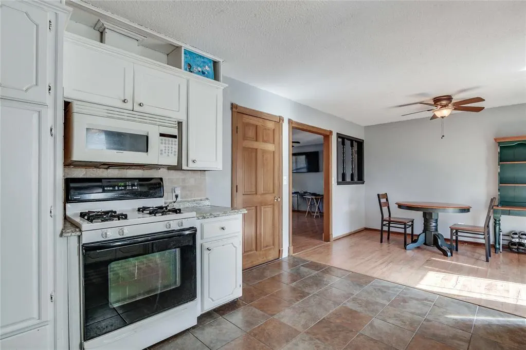 Photo 15 — 314 E Locust Street, Tecumseh, OK 74873
