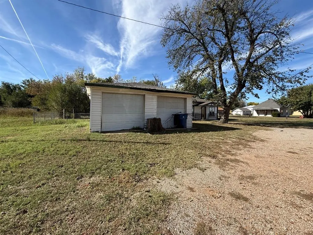 Photo 29 — 105 S Magnolia Street, Crescent, OK 73028