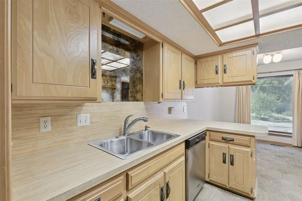 Photo 12 — 506 Garland Court, Norman, OK 73072