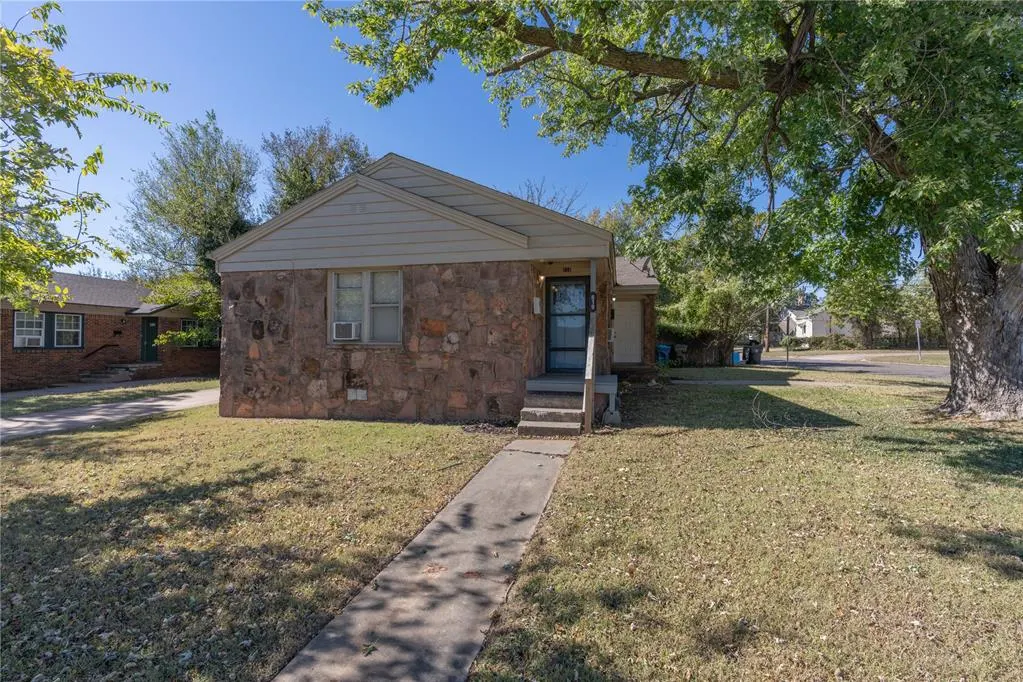 Photo 2 — 819 N Key Boulevard, Oklahoma City, OK 73110